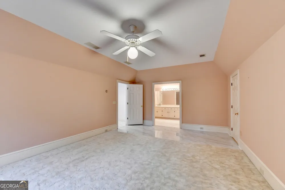 1000 Grayson PKWY Grayson, GA 30017