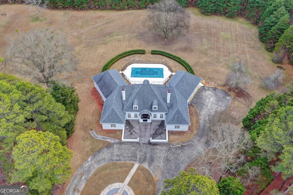 1000 Grayson PKWY Grayson, GA 30017