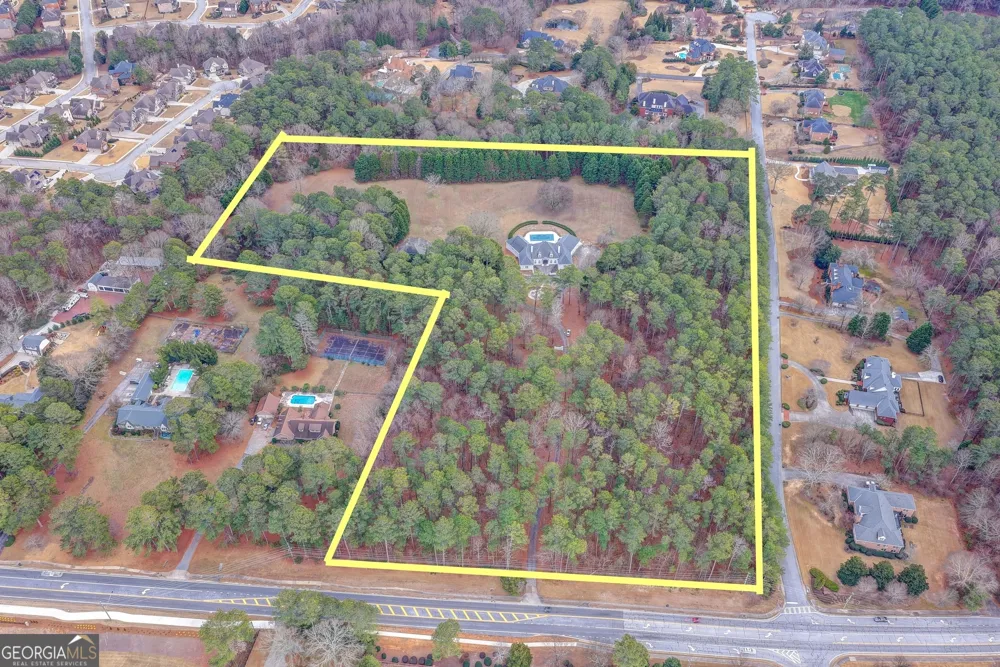 1000 Grayson PKWY Grayson, GA 30017