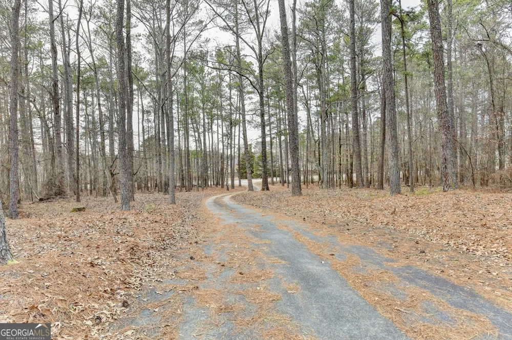 1000 Grayson PKWY Grayson, GA 30017
