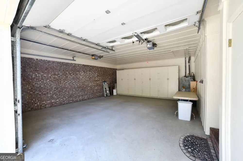 39 Adams ST Jesup, GA 31545