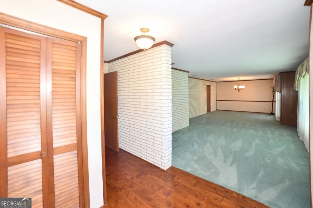 39 Adams ST Jesup, GA 31545