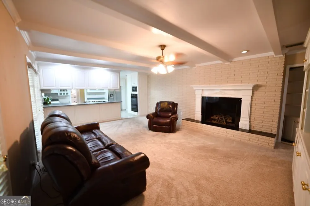 39 Adams ST Jesup, GA 31545