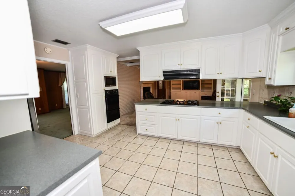 39 Adams ST Jesup, GA 31545