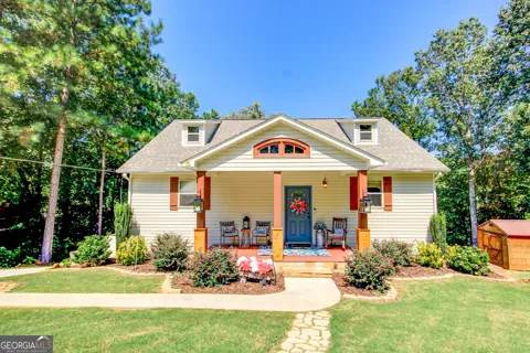 185 Hill Crest CT