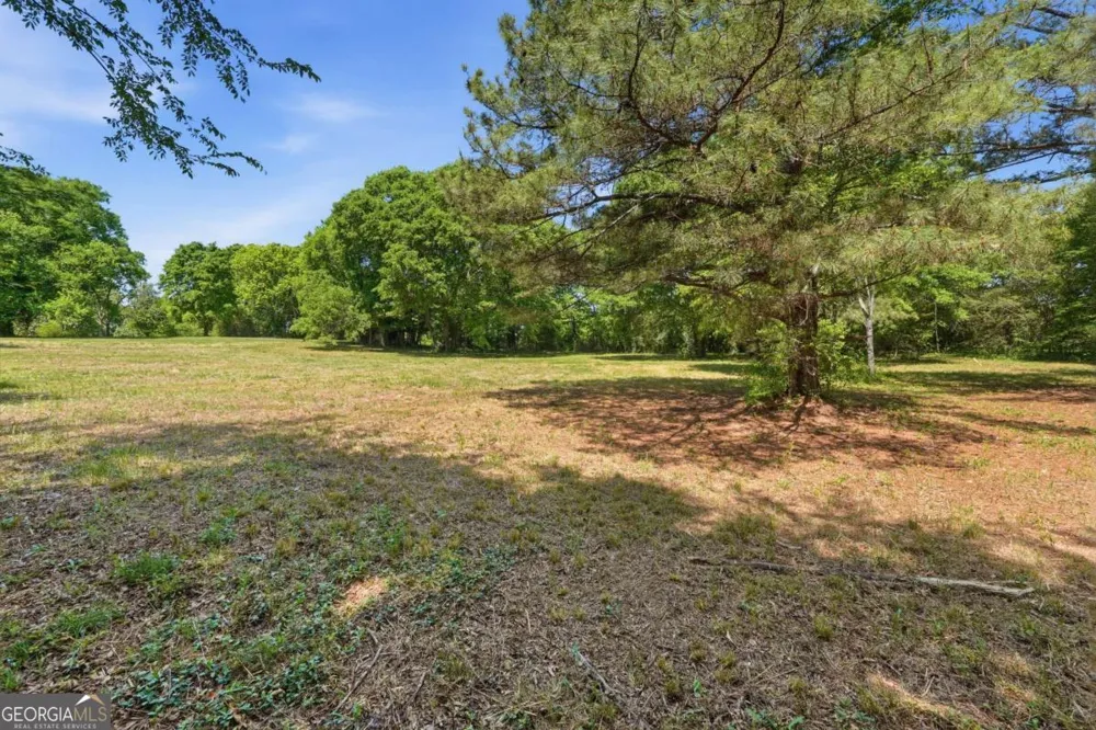 102 Jackson DR SE Adairsville, GA 30103