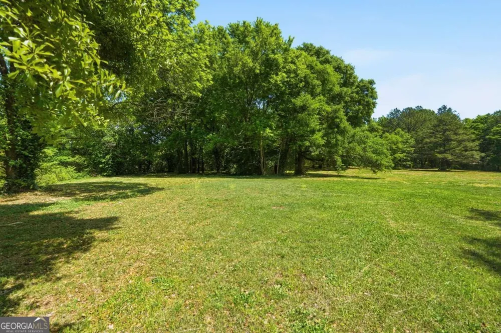 102 Jackson DR SE Adairsville, GA 30103