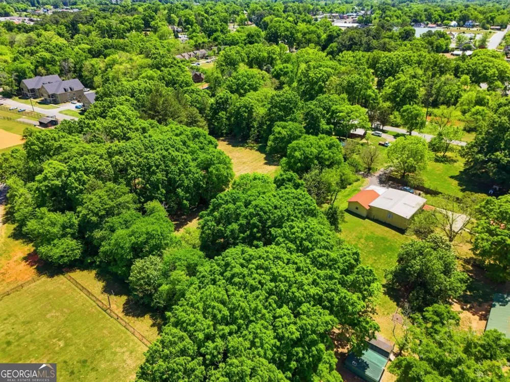 102 Jackson DR SE Adairsville, GA 30103