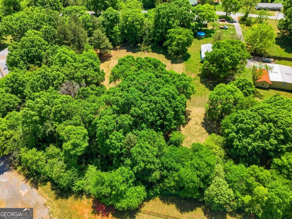 102 Jackson DR SE Adairsville, GA 30103