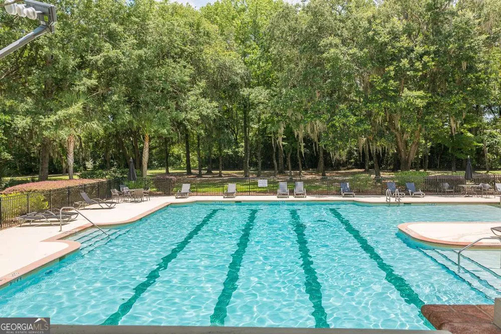 105 Lone Pine CT Waverly, GA 31565