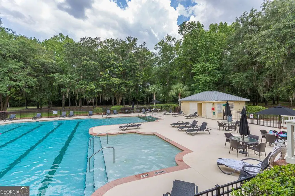 105 Lone Pine CT Waverly, GA 31565