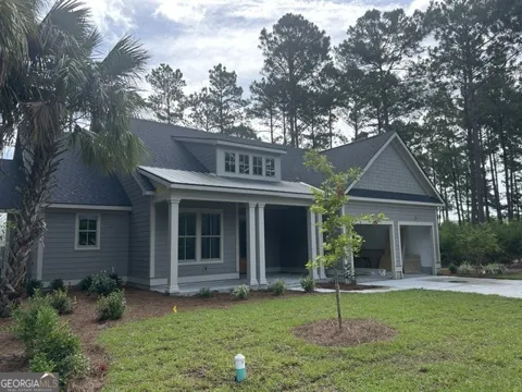 105 Lone Pine CT
