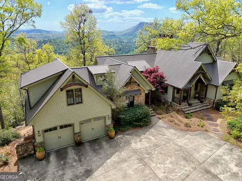 913 Tiger Pass DR