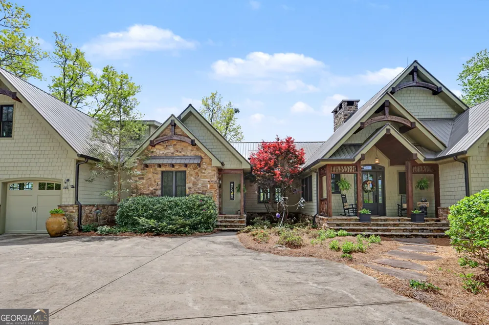 913 Tiger Pass DR Tiger, GA 30576