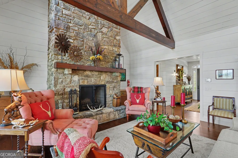 913 Tiger Pass DR Tiger, GA 30576