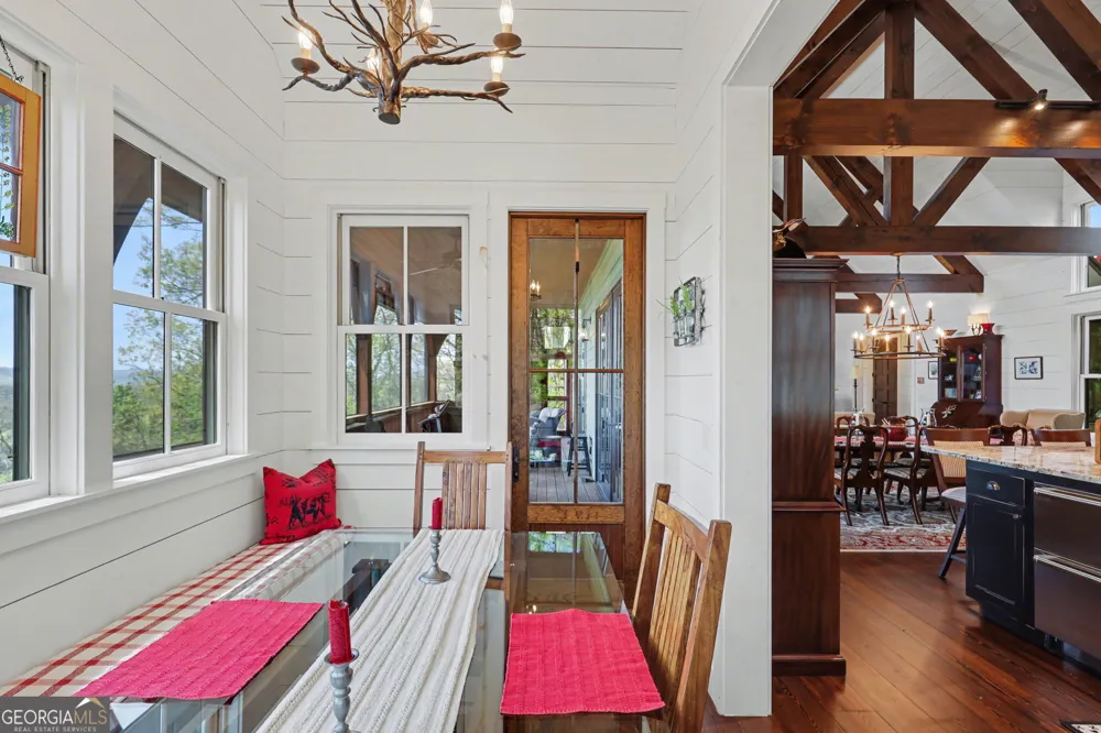 913 Tiger Pass DR Tiger, GA 30576