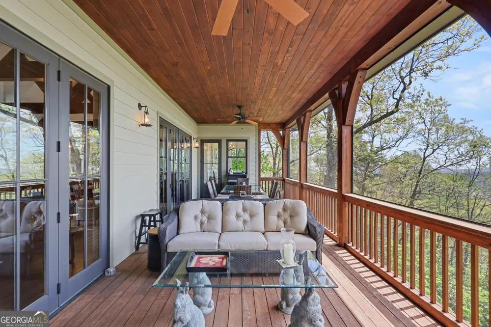 913 Tiger Pass DR Tiger, GA 30576