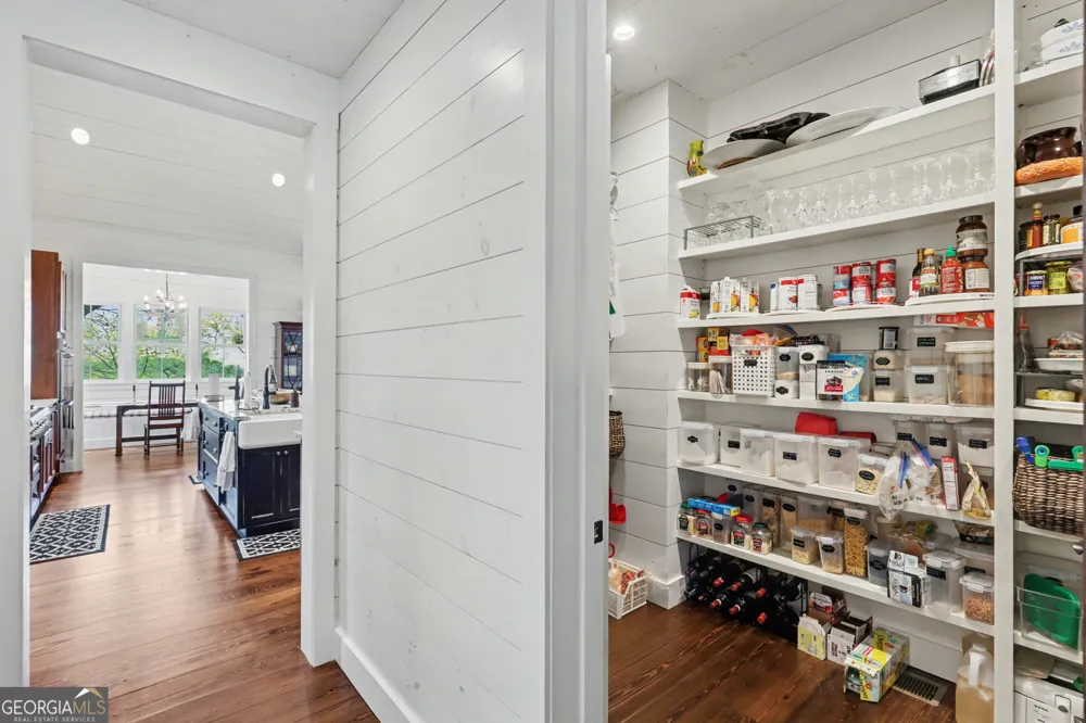 913 Tiger Pass DR Tiger, GA 30576