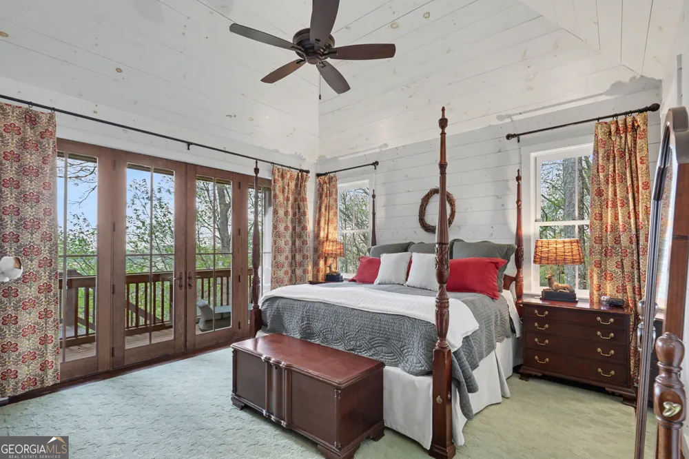 913 Tiger Pass DR Tiger, GA 30576