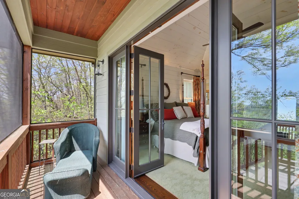 913 Tiger Pass DR Tiger, GA 30576