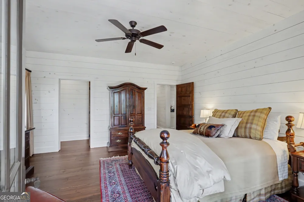 913 Tiger Pass DR Tiger, GA 30576