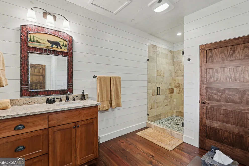 913 Tiger Pass DR Tiger, GA 30576