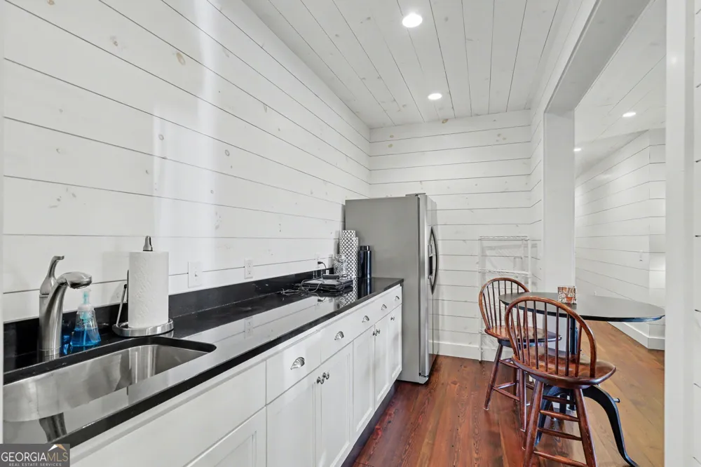 913 Tiger Pass DR Tiger, GA 30576