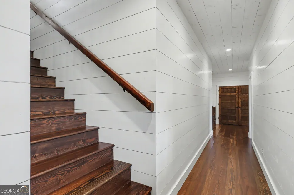 913 Tiger Pass DR Tiger, GA 30576