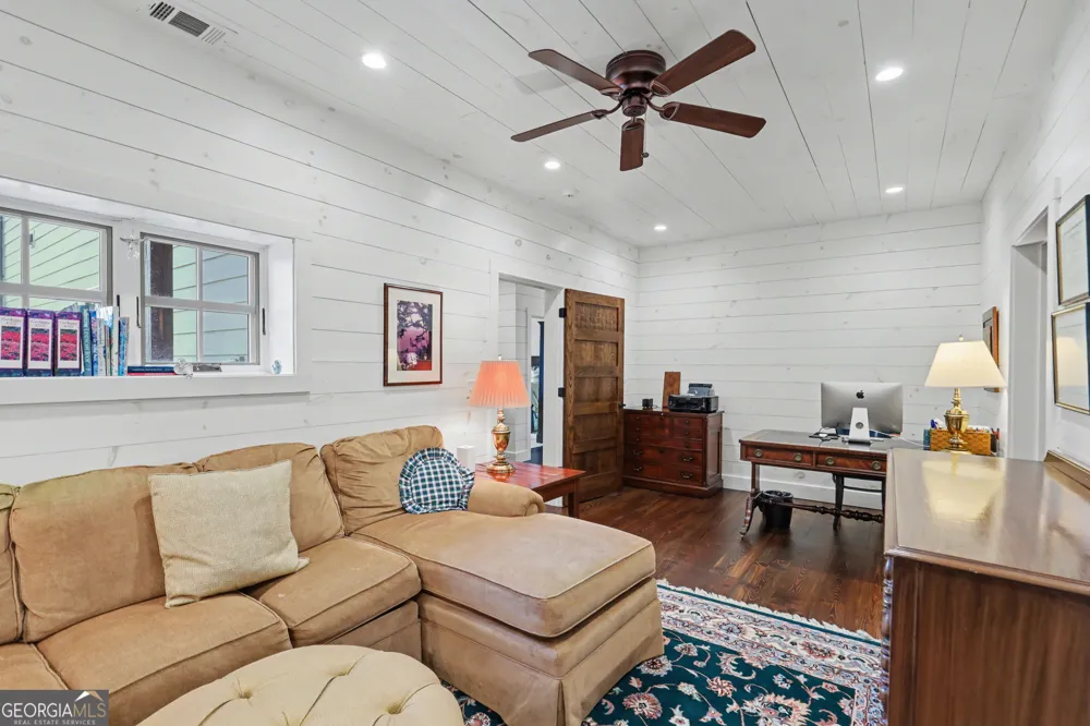 913 Tiger Pass DR Tiger, GA 30576