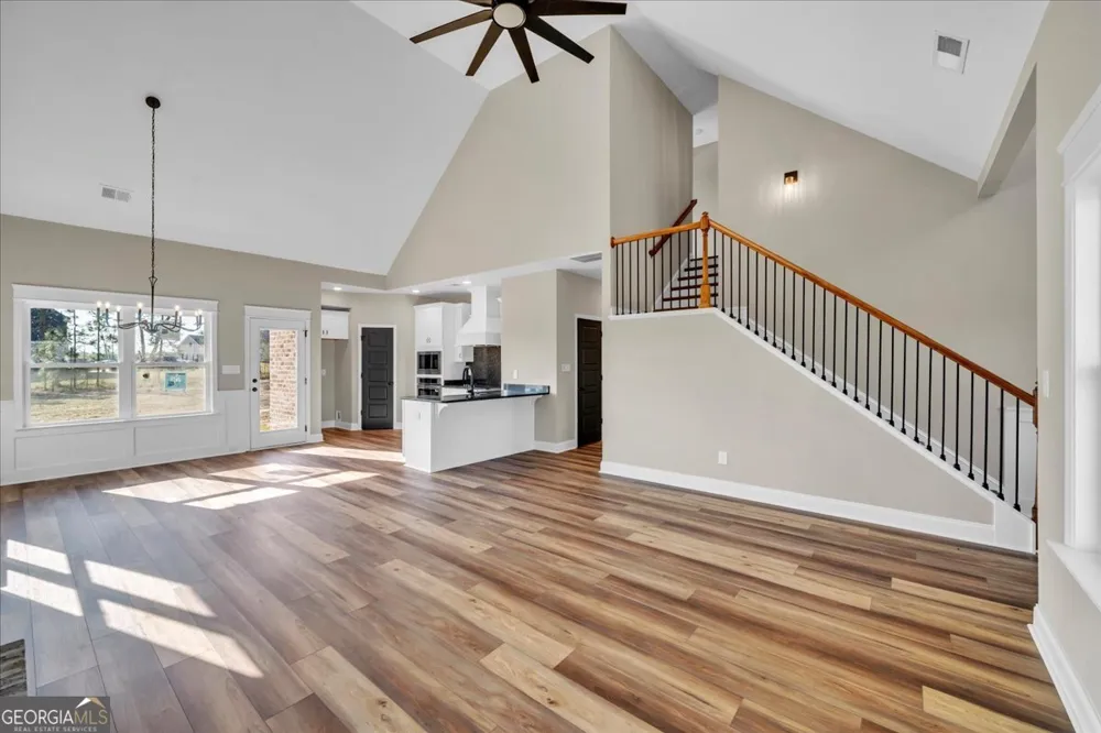 442 Burlington DR Lizella, GA 31052
