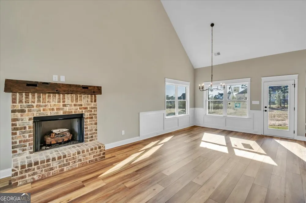 442 Burlington DR Lizella, GA 31052