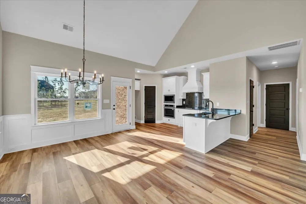 442 Burlington DR Lizella, GA 31052