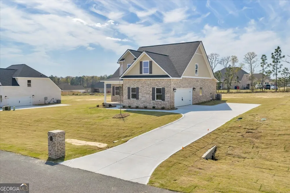 442 Burlington DR Lizella, GA 31052