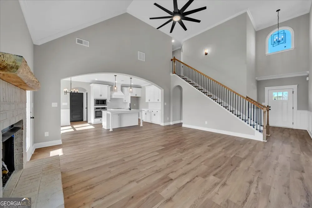 438 Burlington DR Lizella, GA 31052