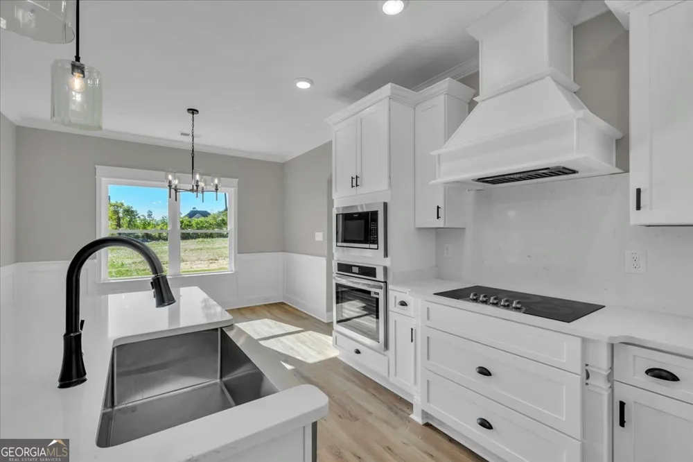 438 Burlington DR Lizella, GA 31052