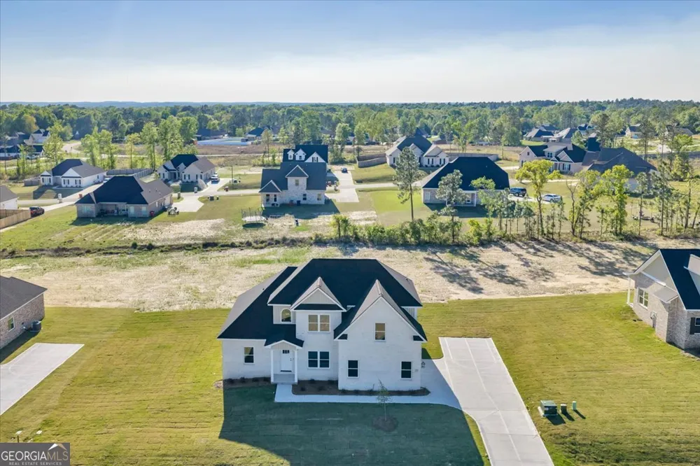 438 Burlington DR Lizella, GA 31052