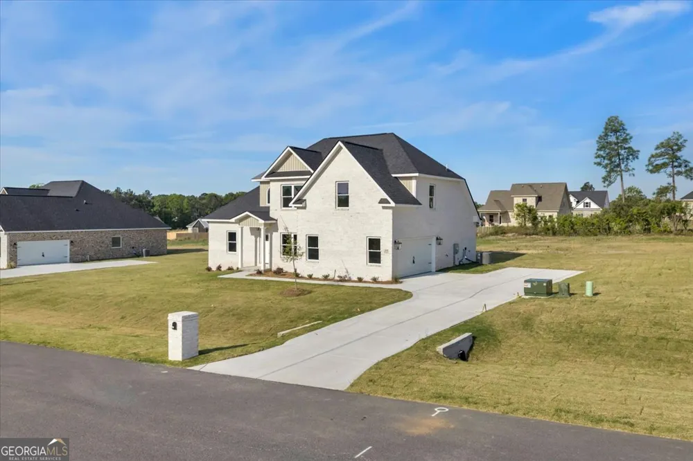 438 Burlington DR Lizella, GA 31052
