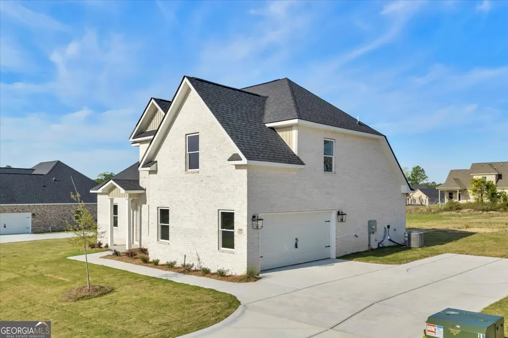 438 Burlington DR Lizella, GA 31052