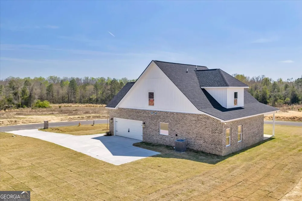 426 Burlington DR Lizella, GA 31052