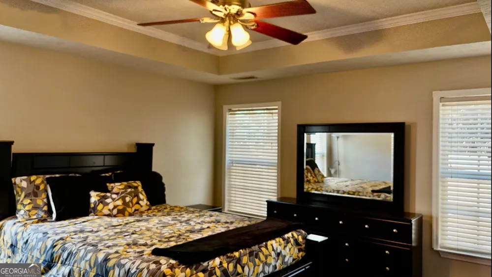 4911 Oak Meadow LN Oakwood, GA 30566