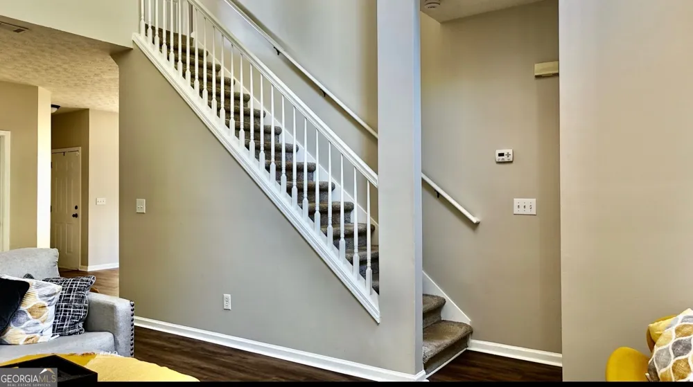 4911 Oak Meadow LN Oakwood, GA 30566