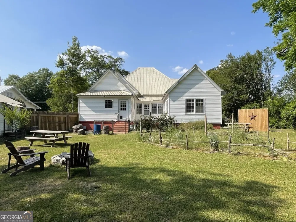 170 W Broad ST Richland, GA 31825