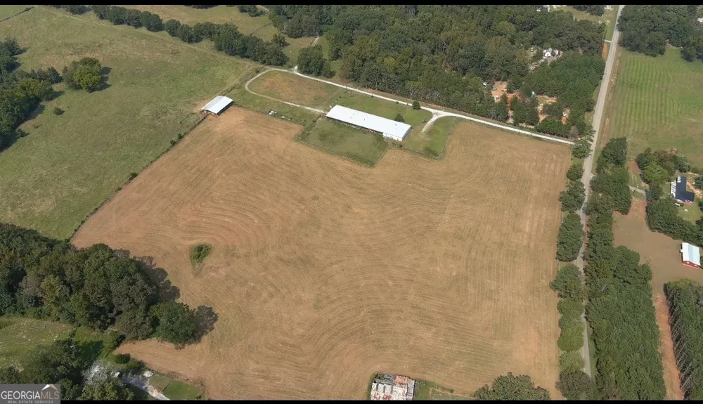 2011 Stinchcomb RD Dewy Rose, GA 30634