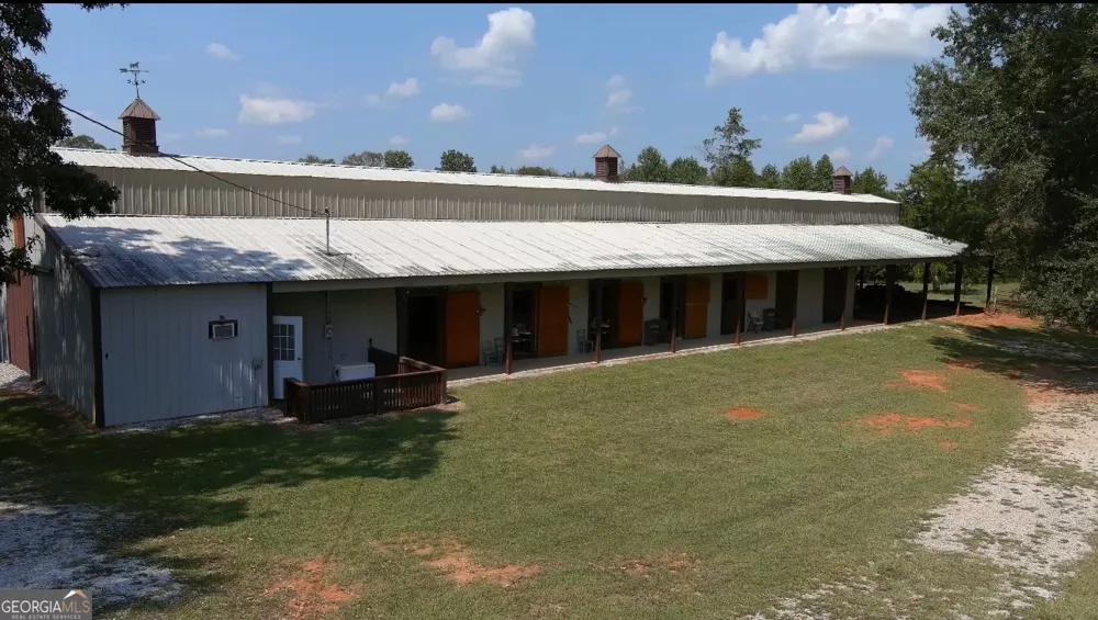 2011 Stinchcomb RD Dewy Rose, GA 30634