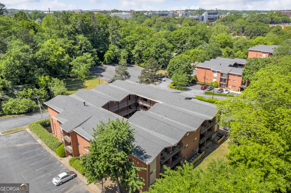 250 Little ST Athens, GA 30605