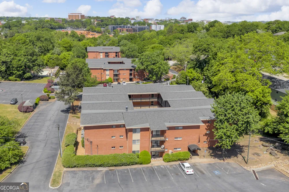 250 Little ST Athens, GA 30605