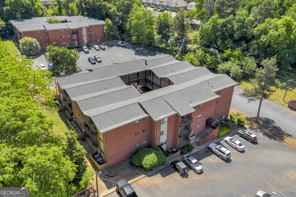 250 Little ST Athens, GA 30605