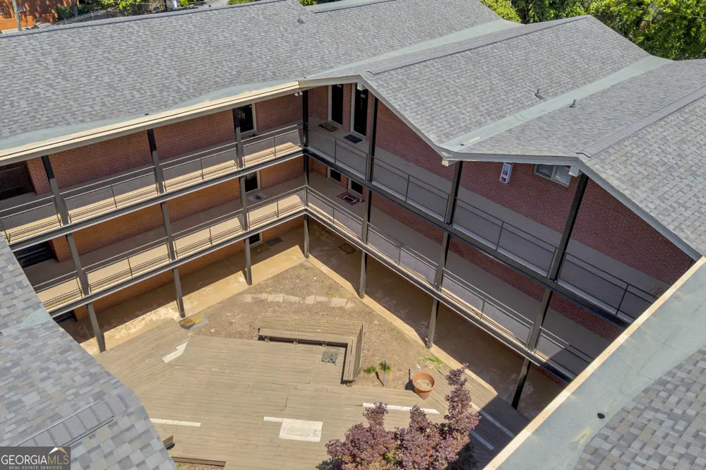 250 Little ST Athens, GA 30605