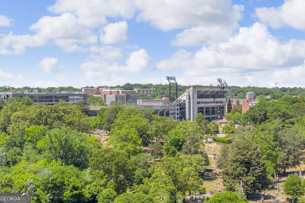 250 Little ST Athens, GA 30605