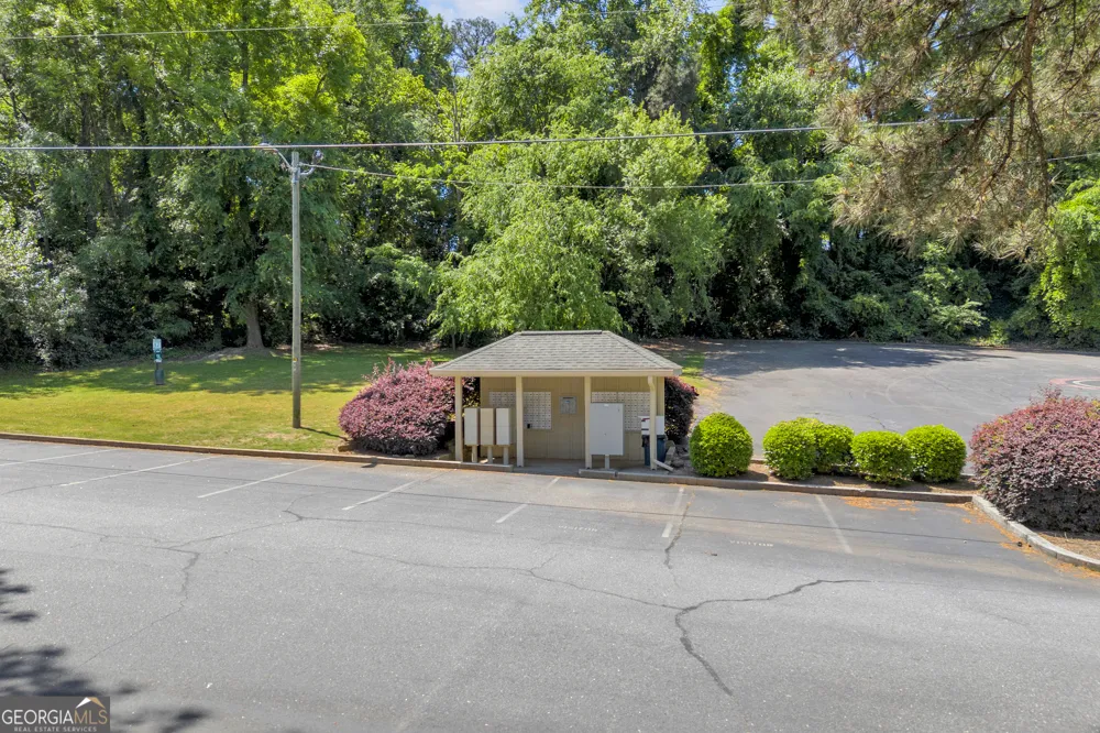 250 Little ST Athens, GA 30605